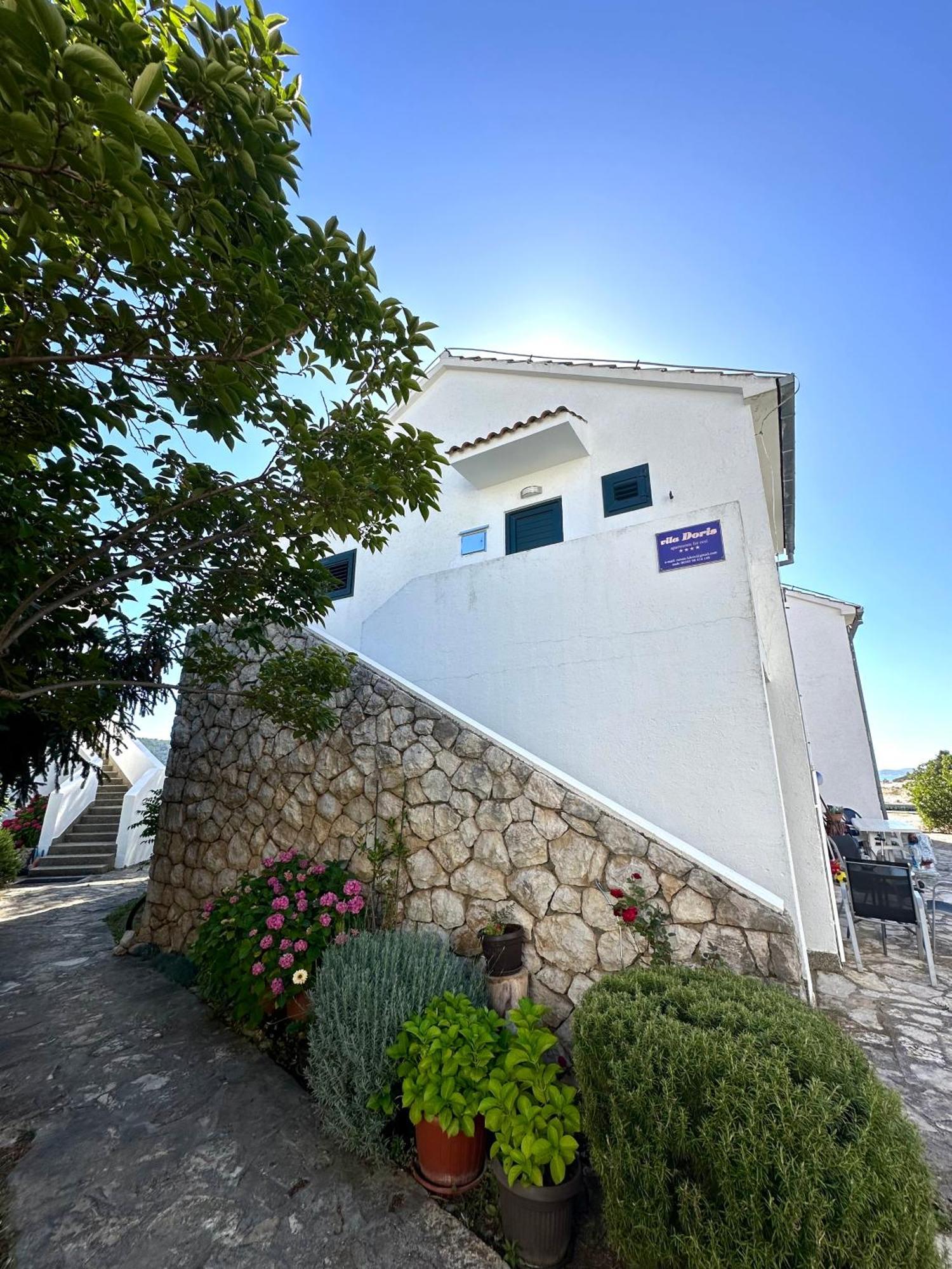 Villa Doris, Amadria Park 希贝尼克 外观 照片